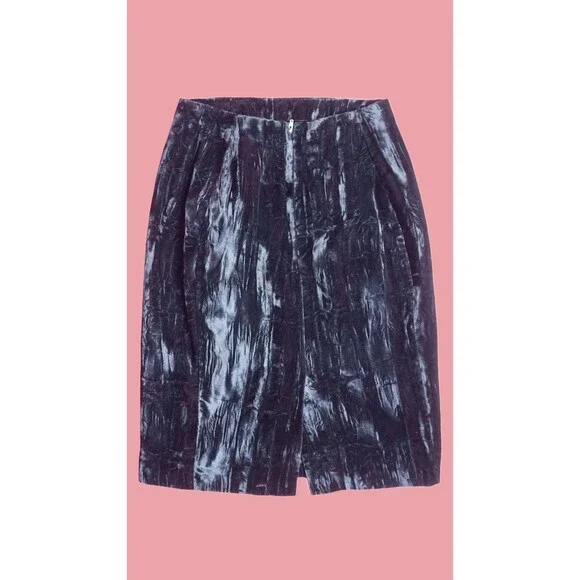 1980s BETSEY JOHNSON PUNK Label Black Velvet Pencil Skirt W/Back Slit. XS-S